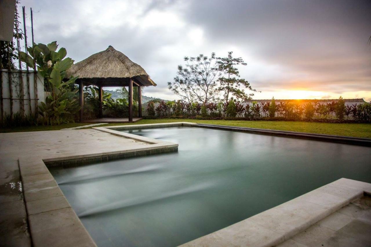 Villa Putih Lovina Eksteriør bilde
